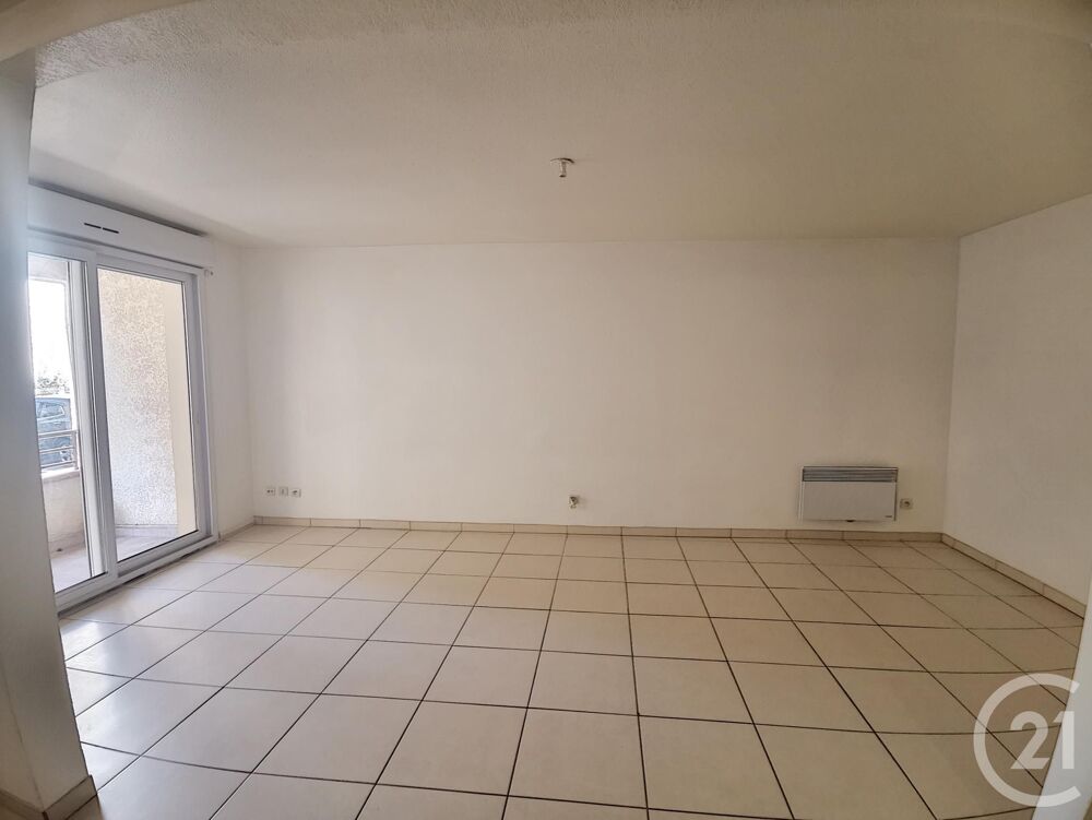 Idéalement situé dans un quartier calme de Port Vendres ....
