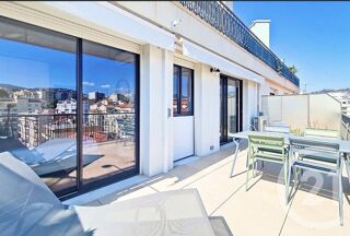  Appartement à louer 4 pièces 73 m²