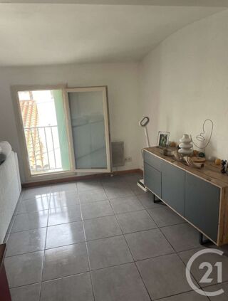  Appartement à louer 2 pièces 33 m²