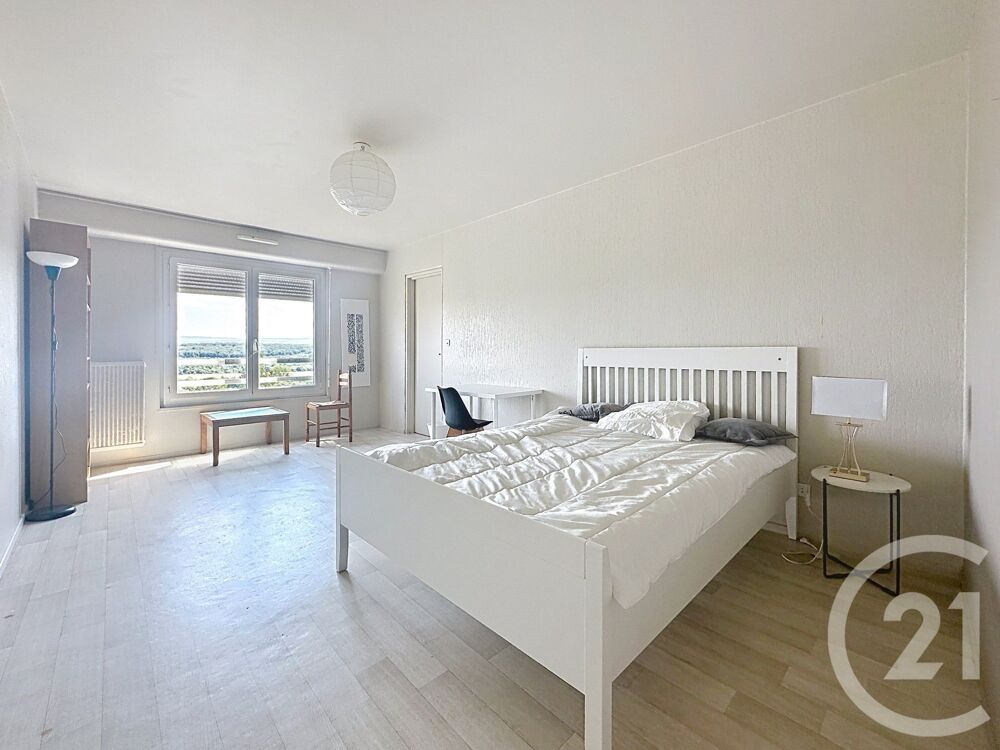 location Appartement - 2 pièce(s) - 80 m² Montbéliard (25200)