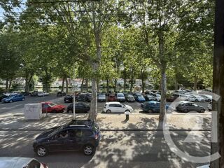  Appartement à louer 2 pièces 49 m²