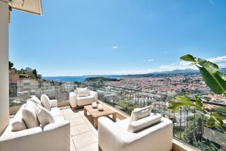  Appartement à vendre 5 pièces 167 m²