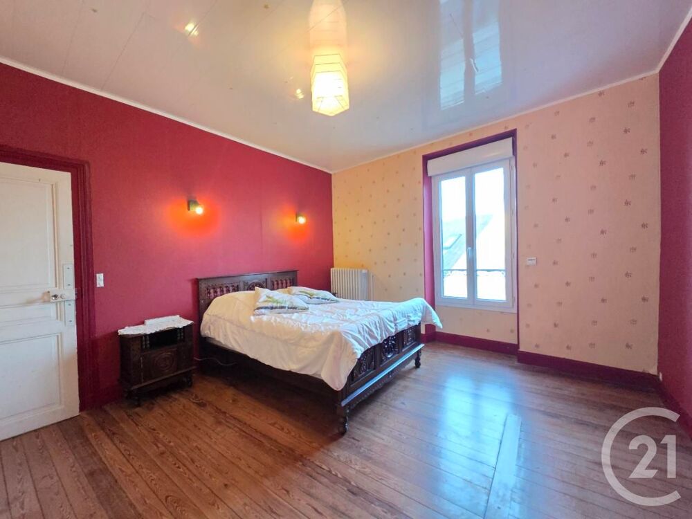 vente Maison - 6 pièce(s) - 190 m² Château-Landon (77570)