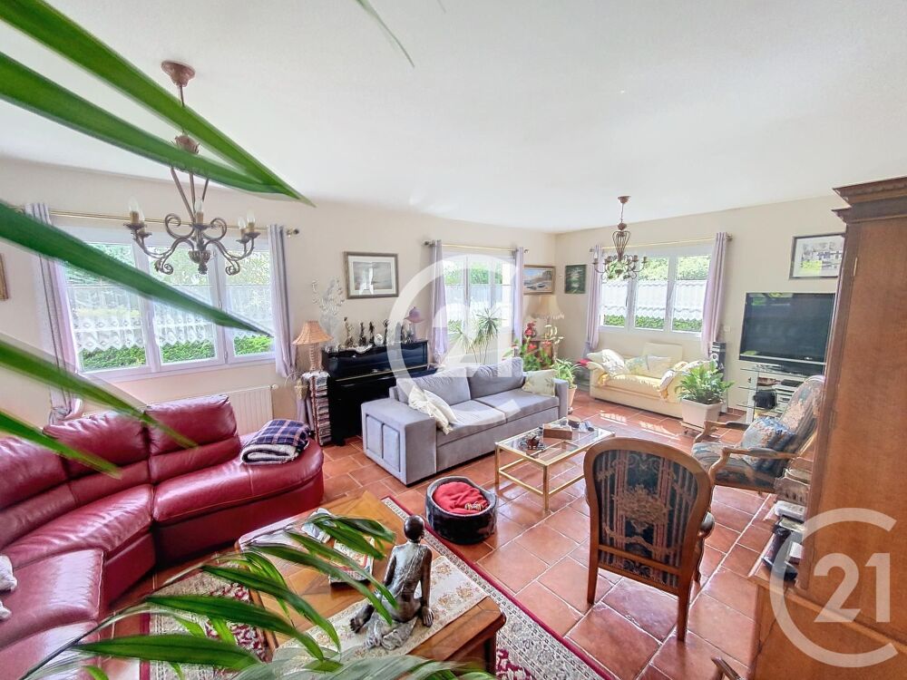 vente Maison - 7 pièce(s) - 180 m² Saint-Pierre-sur-Dives (14170)