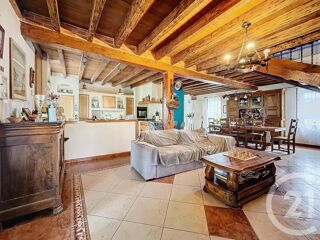  Maison  vendre 7 pices 213 m