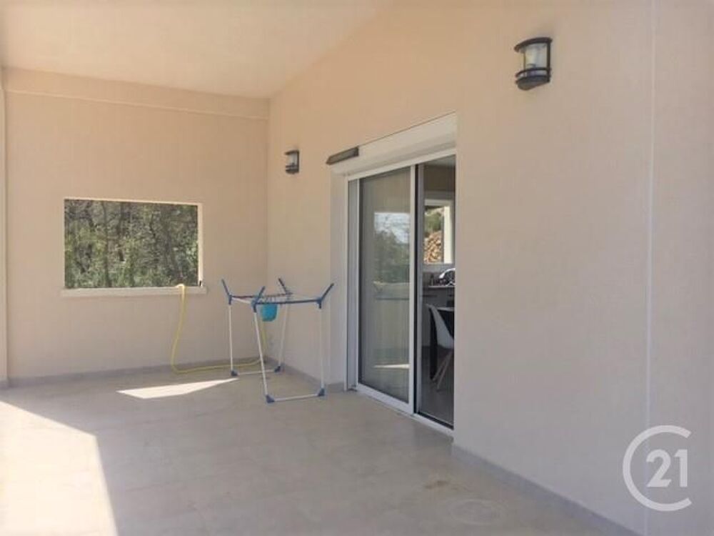 location Appartement - 2 pièce(s) - 50 m² Laudun-l'Ardoise (30290)