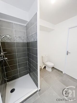  Appartement à louer 1 pièce 29 m²