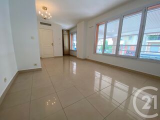  Appartement à louer 1 pièce 25 m²
