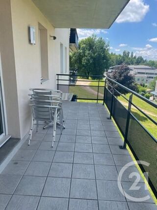  Appartement à louer 3 pièces 63 m²