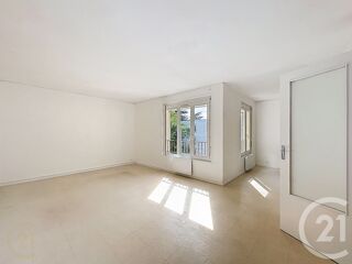  Appartement � louer 4 pi�ces 100 m�