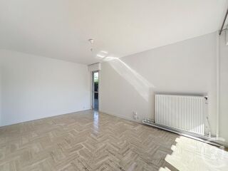  Appartement à louer 4 pièces 75 m²
