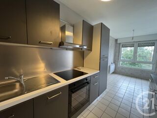  Appartement à louer 3 pièces 69 m²