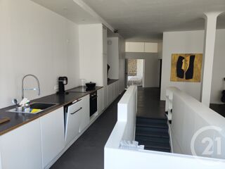  Maison � vendre 4 pi�ces 230 m�