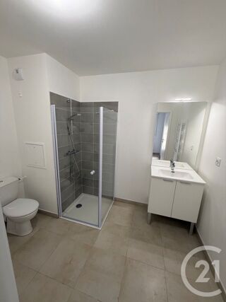  Appartement à louer 1 pièce 27 m²