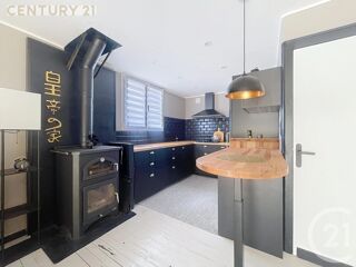  Maison � vendre 4 pi�ces 185 m�