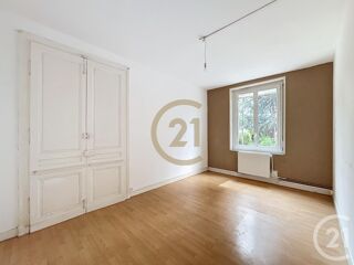  Appartement à louer 3 pièces 60 m²