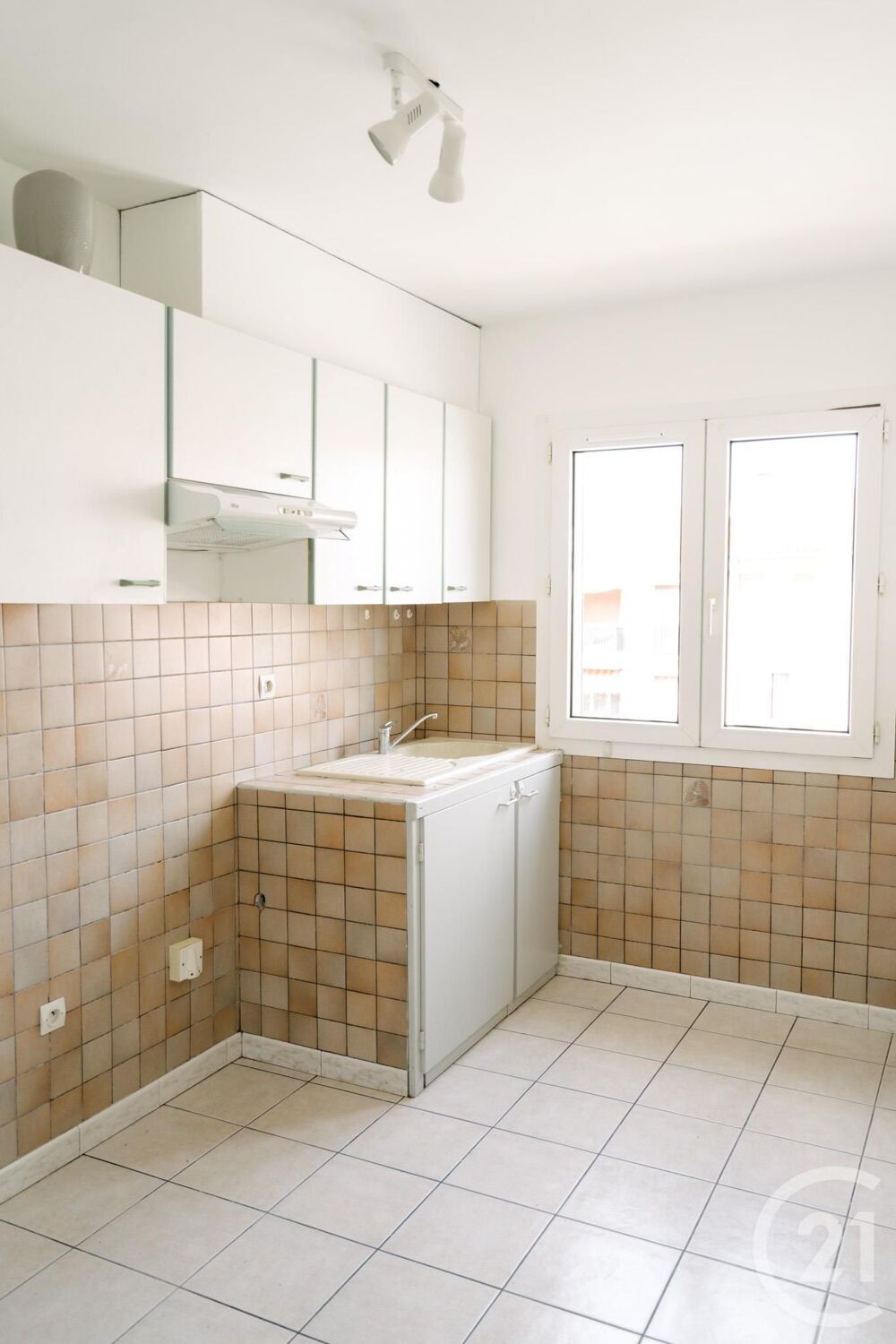 PERPIGNAN - CLOS BANET Appartement au premier étage....