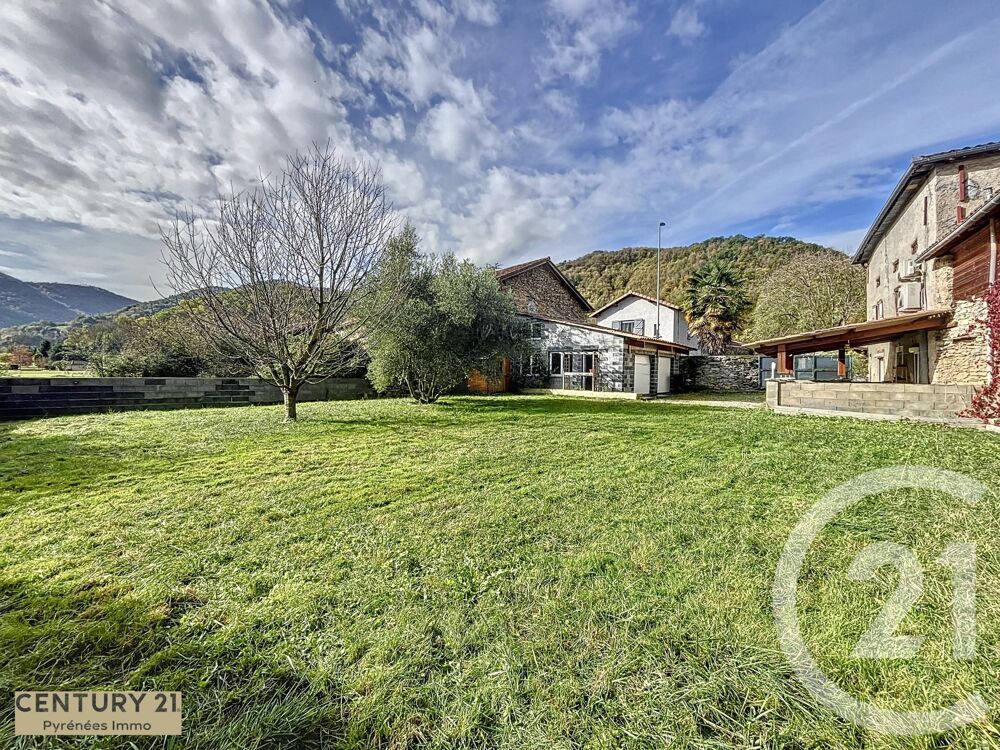 vente Maison - 5 pièce(s) - 169 m² Sauveterre-de-Comminges (31510)