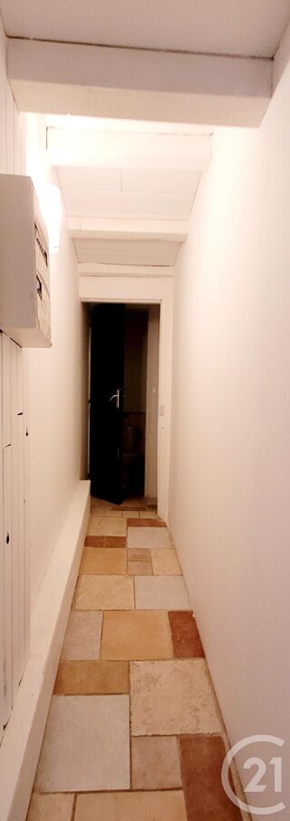  Appartement à louer 2 pièces 32 m²