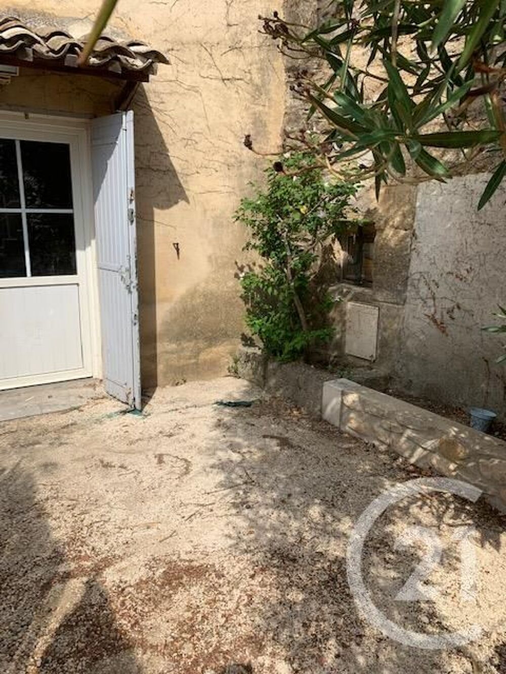 location Maison - 2 pièce(s) - 42 m² Orsan (30200)