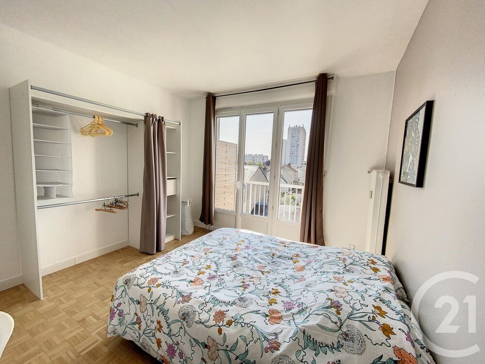 location Appartement - 6 pièce(s) - 10 m² Tours (37000)