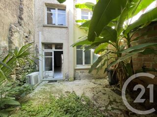  Immeuble à vendre 200 m²
