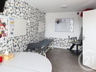  Immeuble à vendre 142 m²