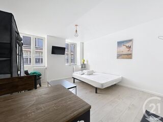  Appartement à louer 1 pièce 25 m²