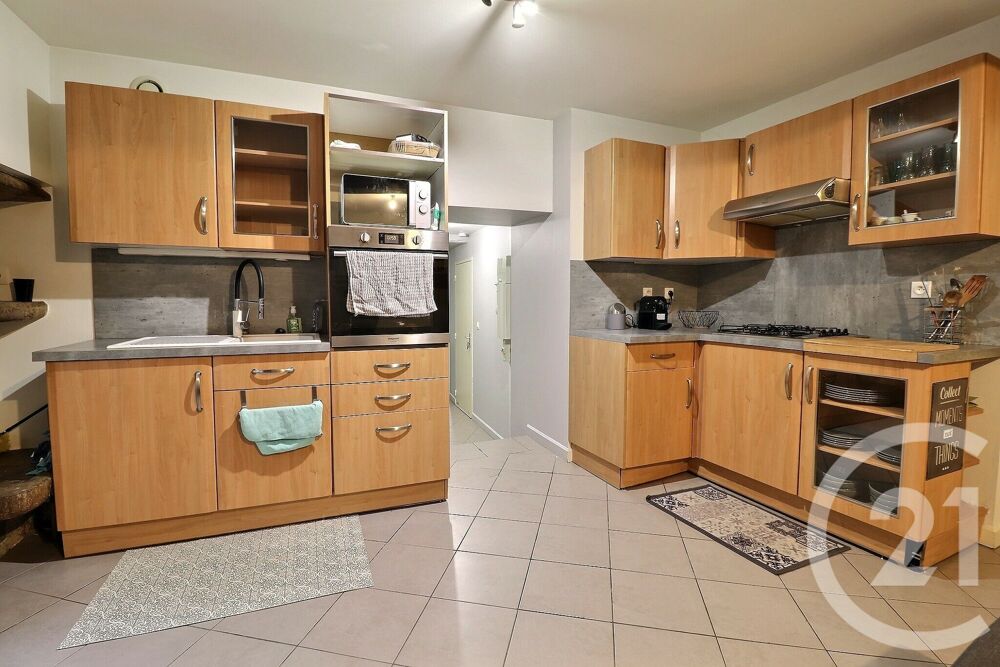 location Appartement - 3 pièce(s) - 53 m² Jujurieux (01640)