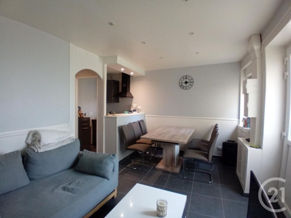 Découvrez cette charmante maison au c½ur de Courseulles-....