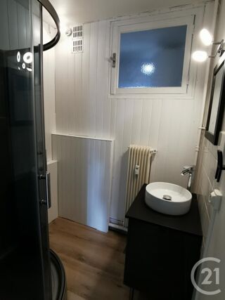  Appartement � louer 3 pi�ces 73 m�