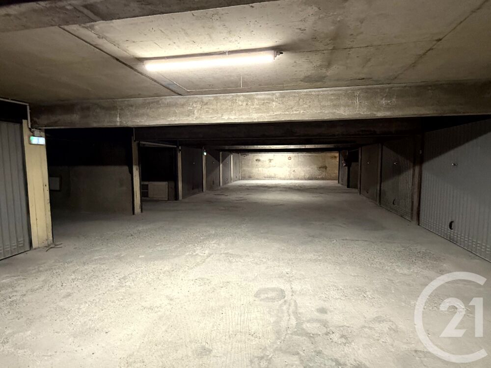 vente Parking / Garage - 14 m² Saint-Quentin (02100)