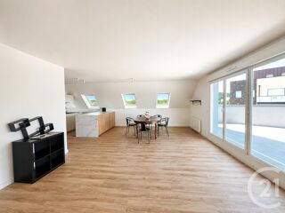  Appartement à louer 5 pièces 115 m²