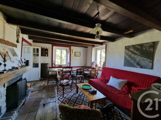  Maison  vendre 7 pices 192 m