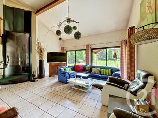  Maison à vendre 8 pièces 322 m²