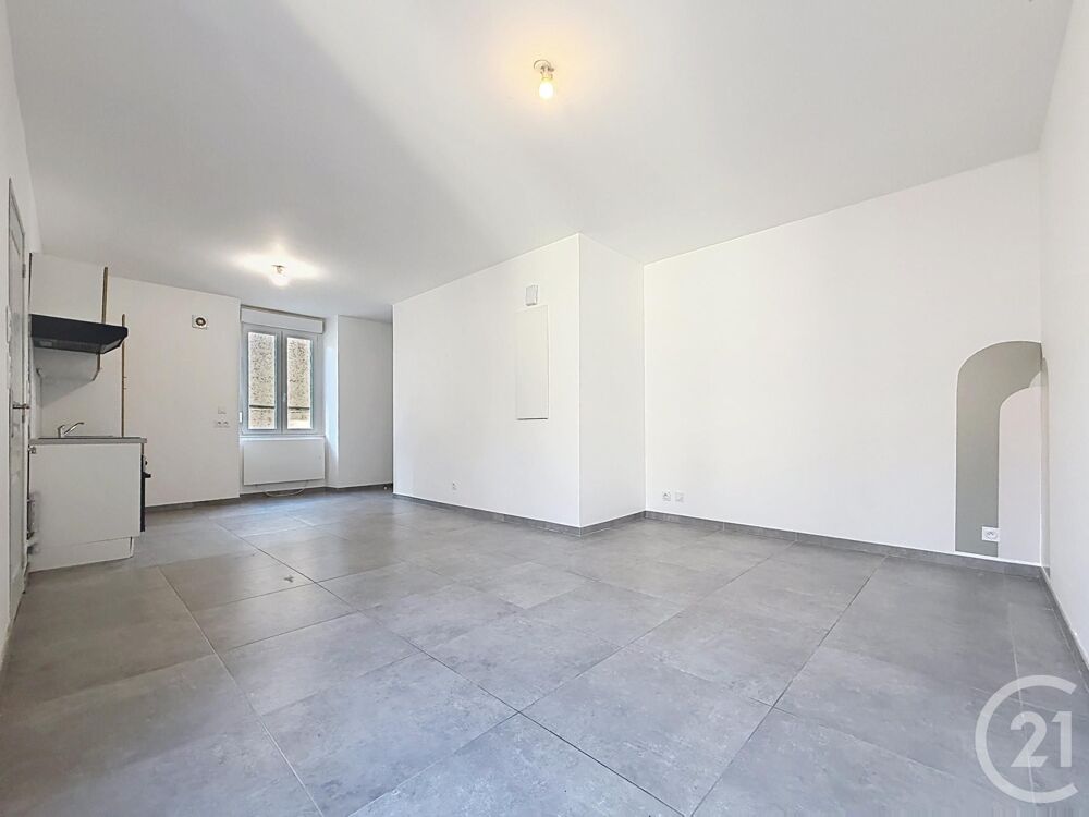 location Appartement - 3 pièce(s) - 73 m² Ronchamp (70250)