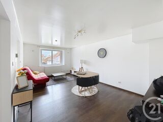  Appartement à louer 2 pièces 44 m²