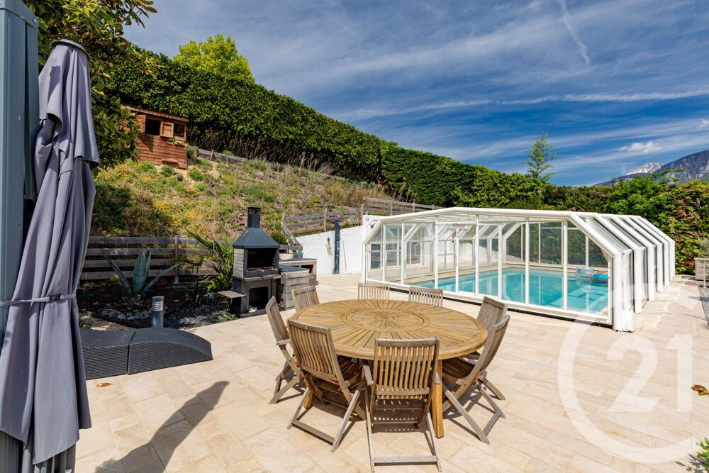 vente Maison - 8 pièce(s) - 183 m² Veurey-Voroize (38113)