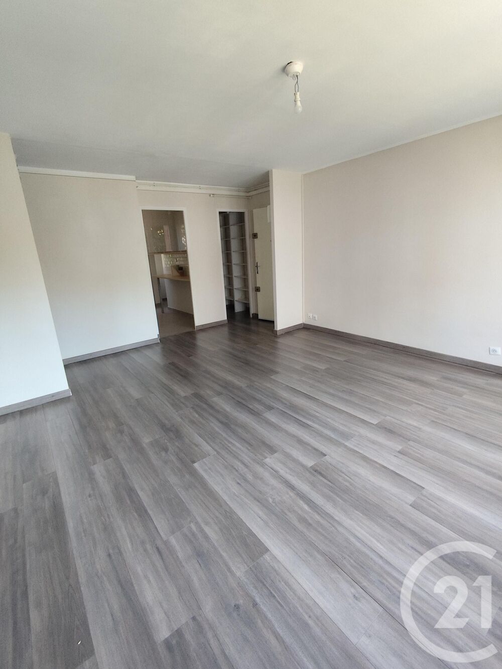 location Appartement - 4 pièce(s) - 74 m² Savigny-sur-Orge (91600)