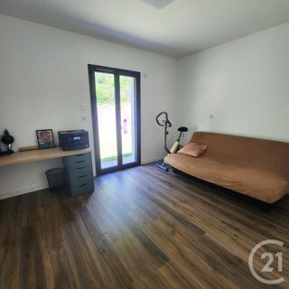  Maison � vendre 6 pi�ces 215 m�