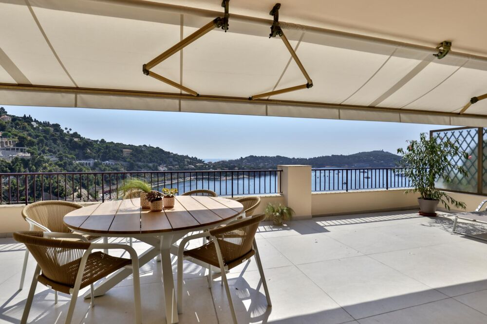 Villefranche sur mer, dans une des plus belles résidence....