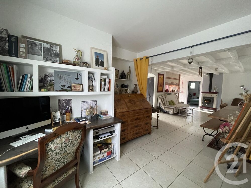 Sorède, Au pied du massif de Albères, cette maison ....