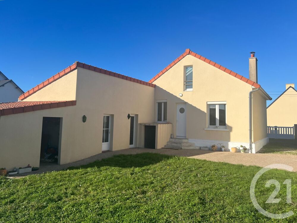 Maison 4 pièces 113 m² · à Surtainville · 113 m² · 268 000 €