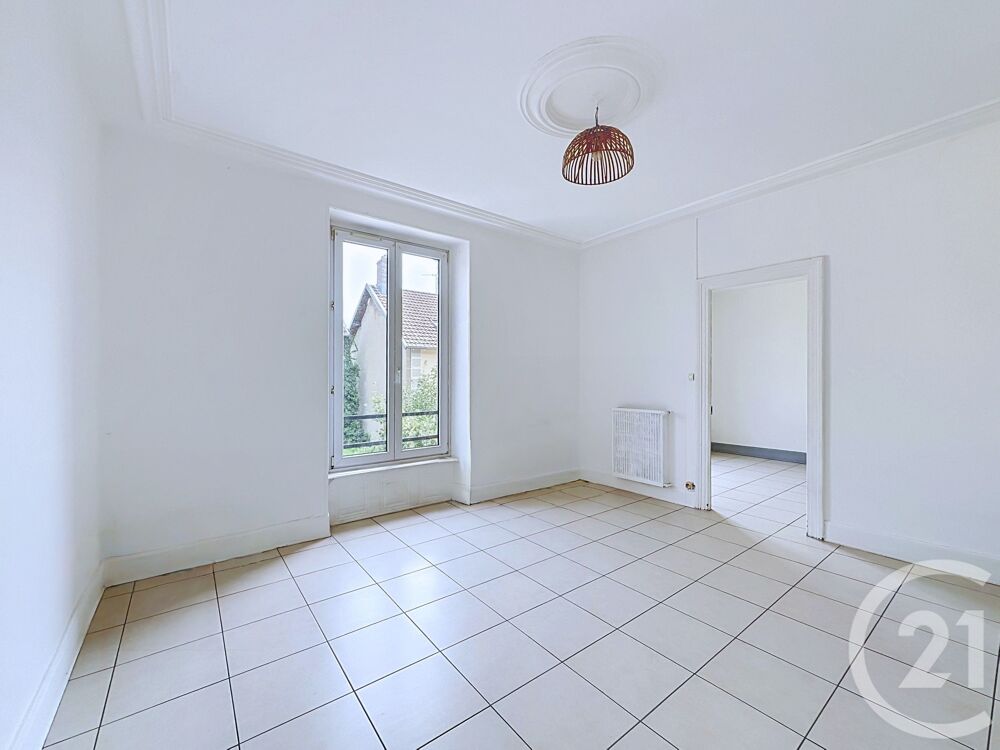Appartement 3 pièces 69 m² · à Belfort · 69 m² · 85 000 €