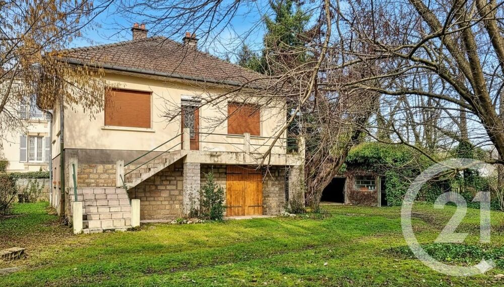 vente Maison - 6 pièce(s) - 215 m² Vesoul (70000)