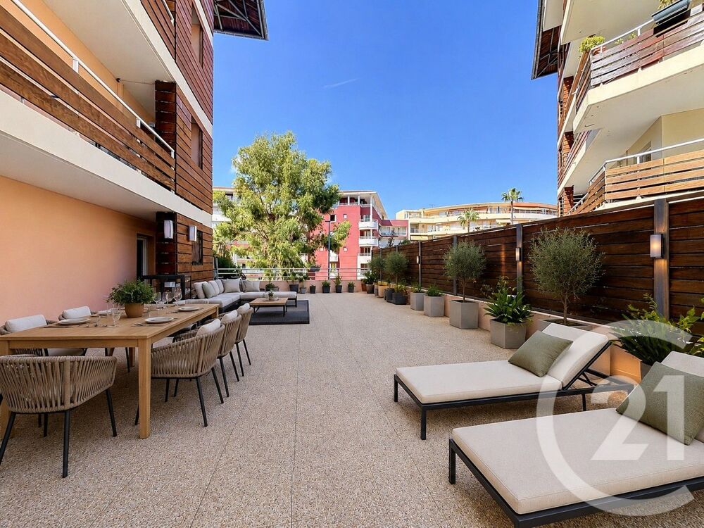 vente Appartement - 3 pièce(s) - 67 m² Mandelieu-la-Napoule (06210)