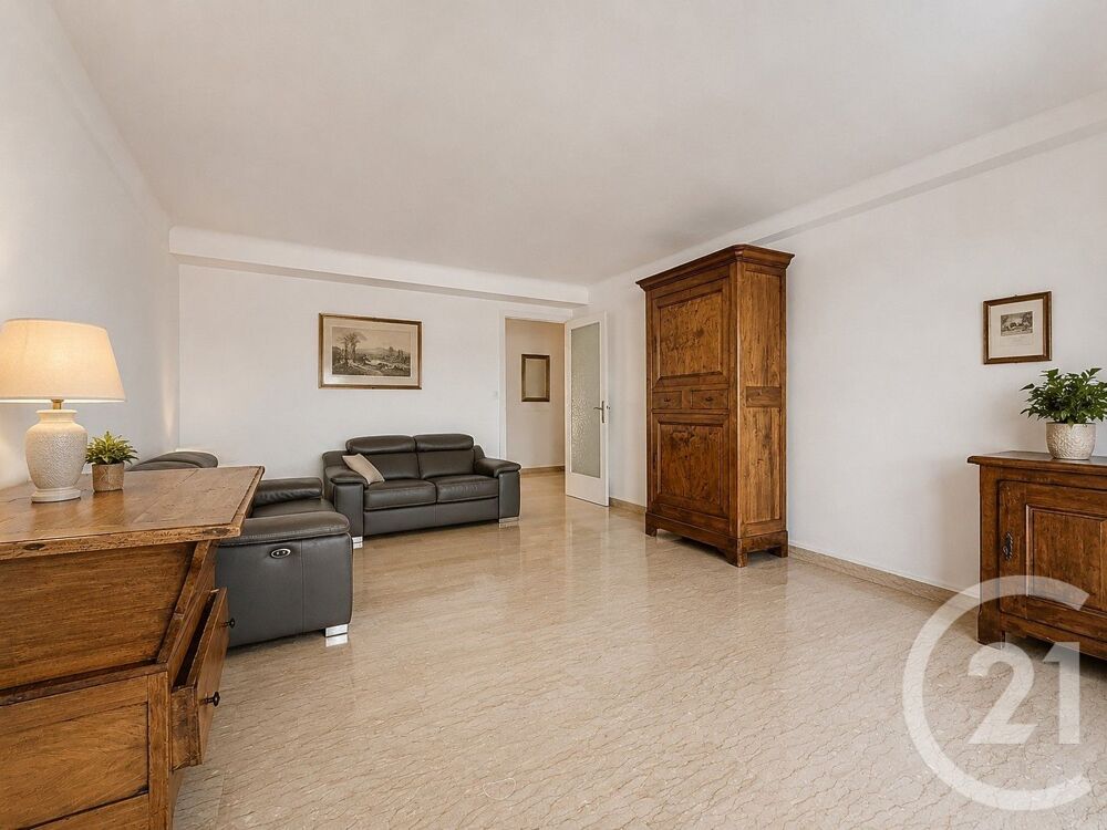 vente Appartement - 3 pièce(s) - 71 m² Antibes (06600)
