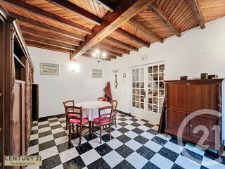  Maison � vendre 5 pi�ces 220 m�