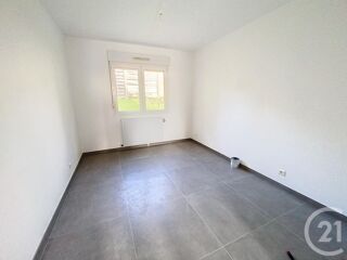  Maison à louer 4 pièces 90 m²