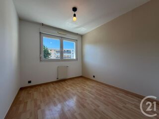  Appartement � louer 3 pi�ces 65 m�